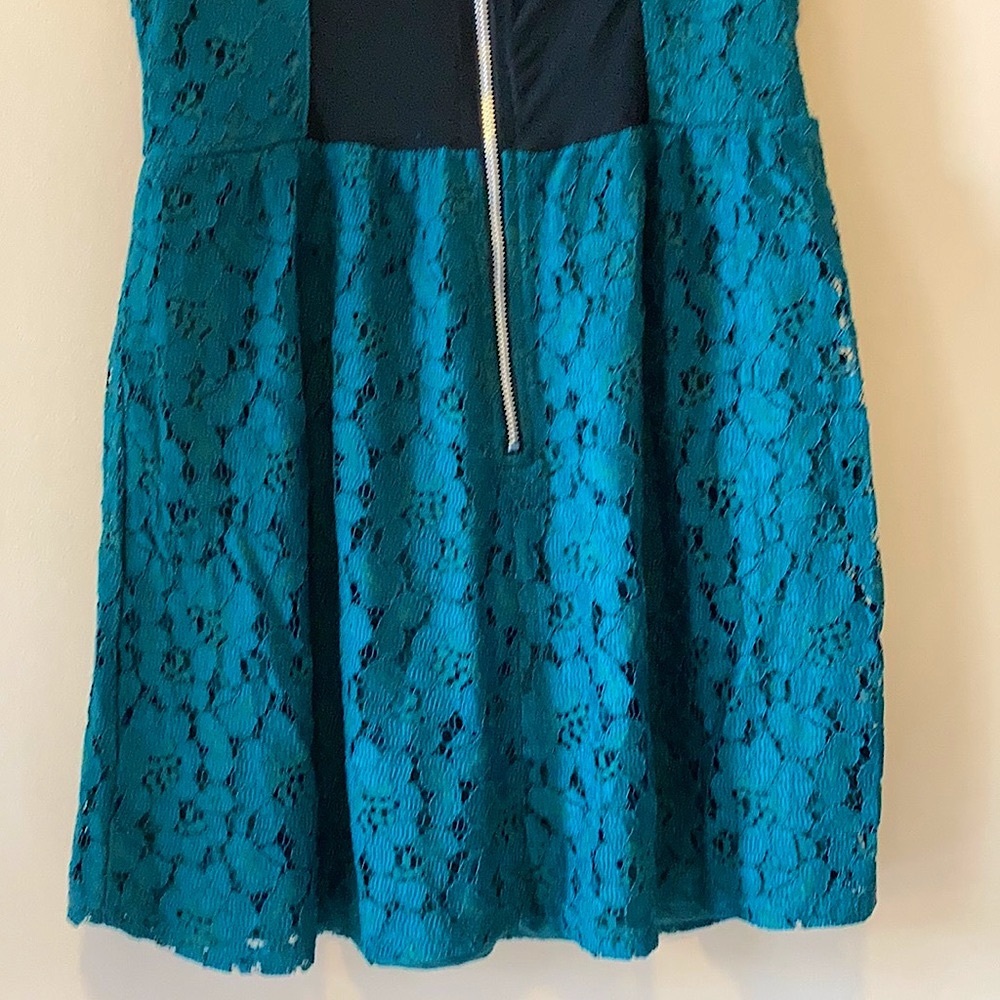 HP!๐ River Island, Mini Dress, Teal Lace w/Black Mesh, Sleeveless, Party, Sz L - Picture 9 of 13